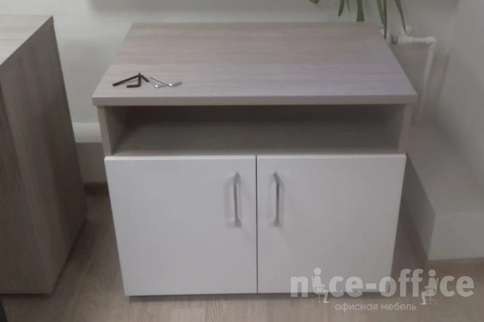 Тумба для оргтехники/сервисная 800x600x680 Onix Direct фото в интерьере 4