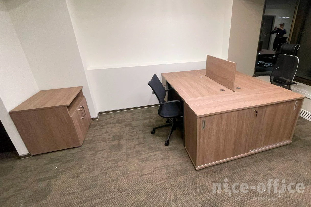 Тумба для оргтехники/сервисная 800x600x680 Onix Direct фото в интерьере 1